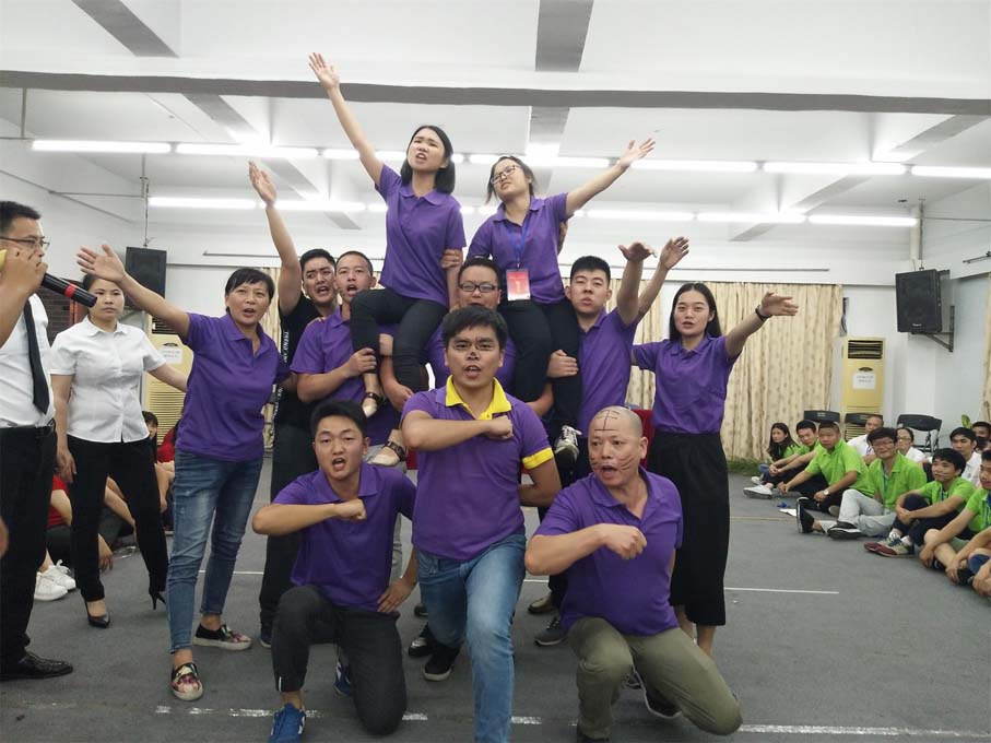 5月20-21日深讯科5名员工参加了在东莞举办的赢在执行-团队能量特训营